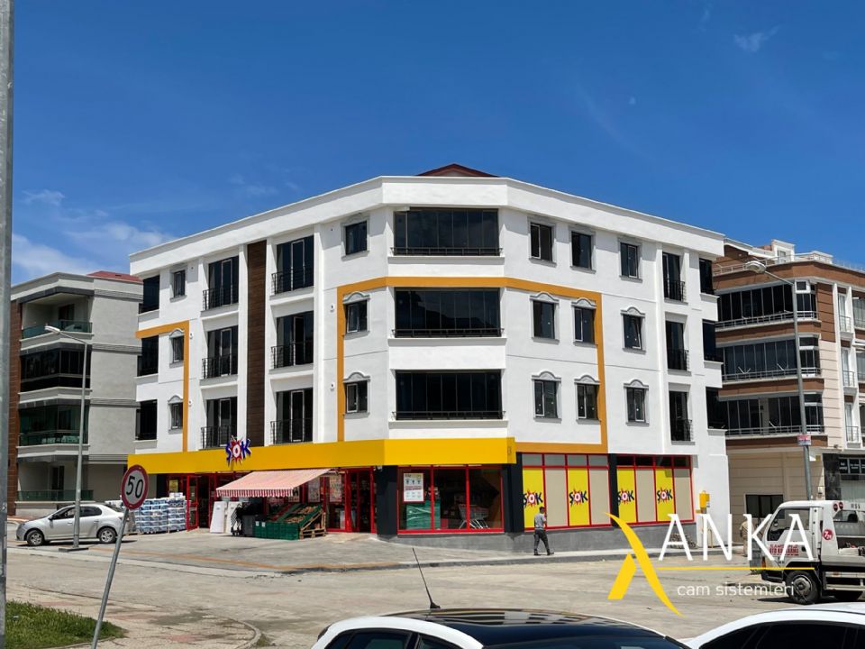 Cam Balkon Sistemi
