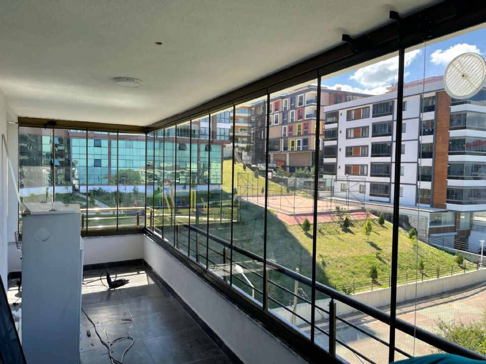 Cam Balkon Sistemi